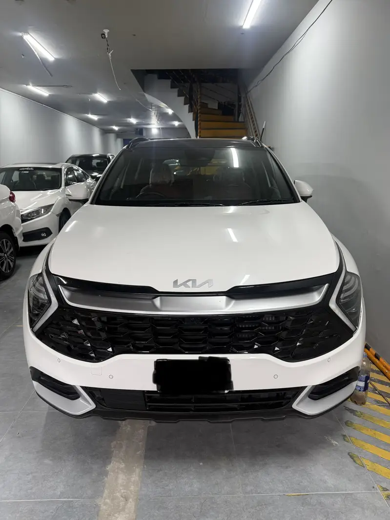 Kia Sportage HEV 1.6 L bank leased