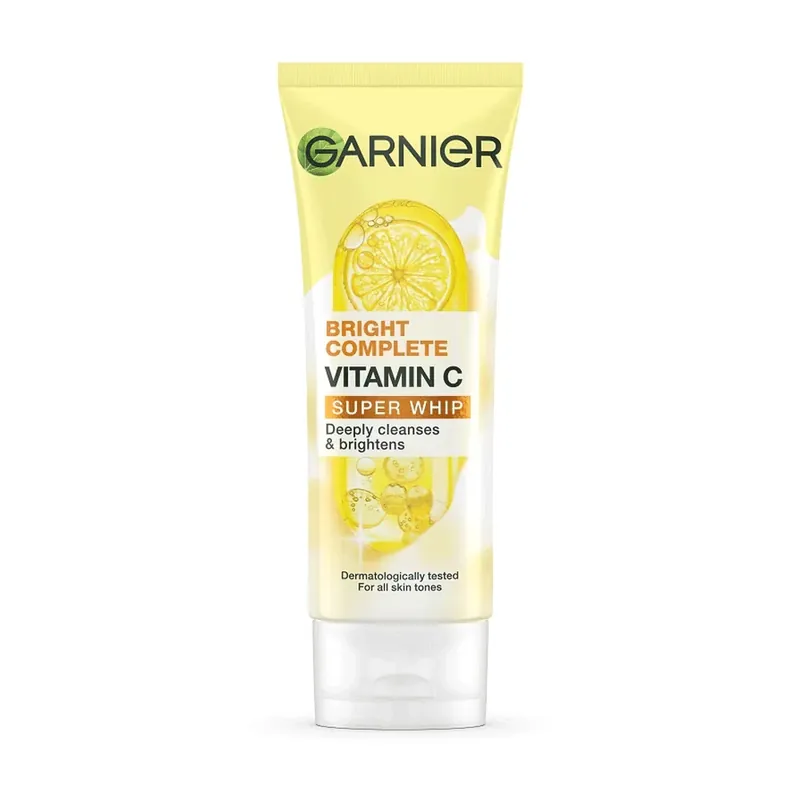 Garnier Bright Complete Vitamin C Super Whip Face Wash 100ml